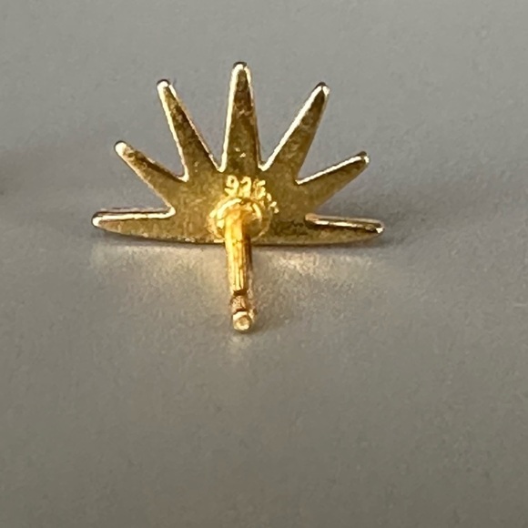 24k Gold Vermeil Simple Half Circle Spike Stud Earrings - Picture 5 of 10